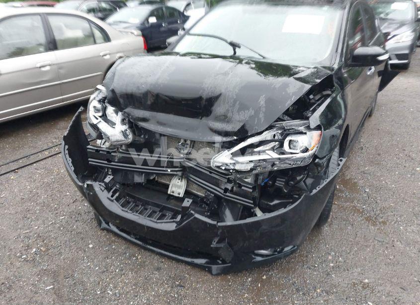 Photo 6 of 2019 Nissan Sentra SR (VIN 3N1AB7AP4KY222992)