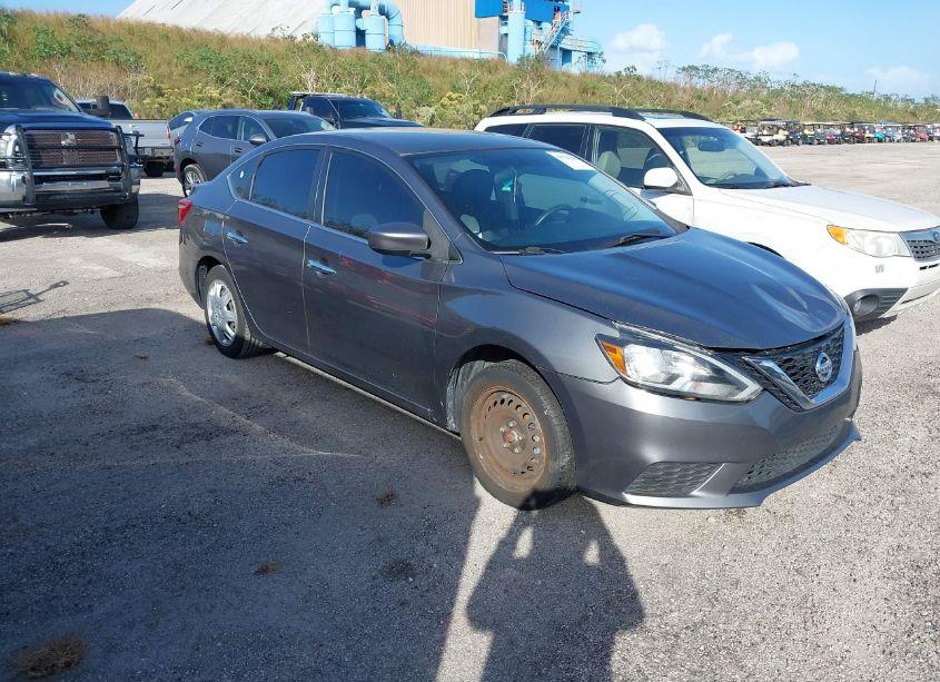 2019 Nissan Sentra S (VIN 3N1AB7AP4KY227089) main photo