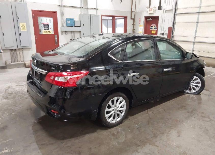 Photo 4 of 2019 Nissan Sentra (VIN 3N1AB7AP4KY235029)