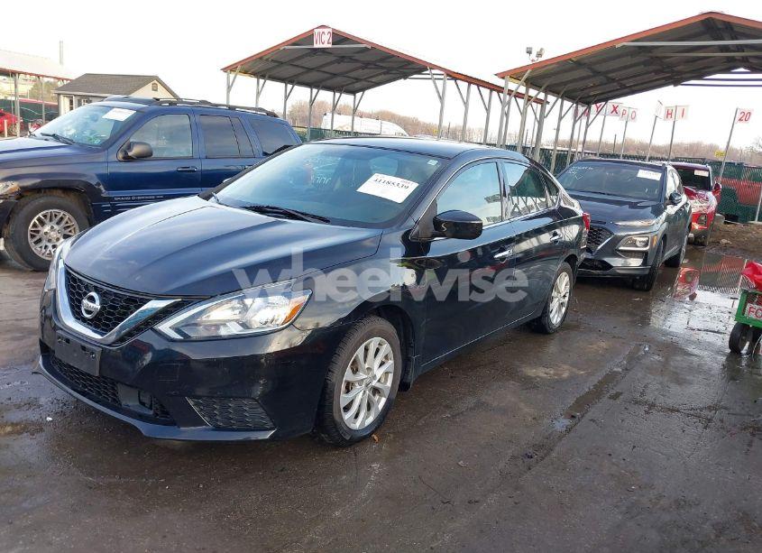 Photo 2 of 2019 Nissan Sentra SV (VIN 3N1AB7AP4KY238237)