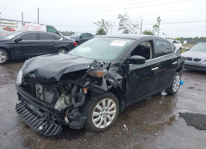 Photo 2 of 2019 Nissan Sentra S (VIN 3N1AB7AP4KY249576)