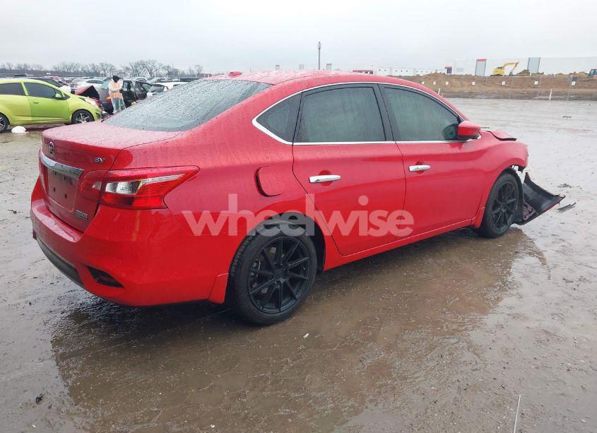 Photo 4 of 2019 Nissan Sentra SV (VIN 3N1AB7AP4KY255202)