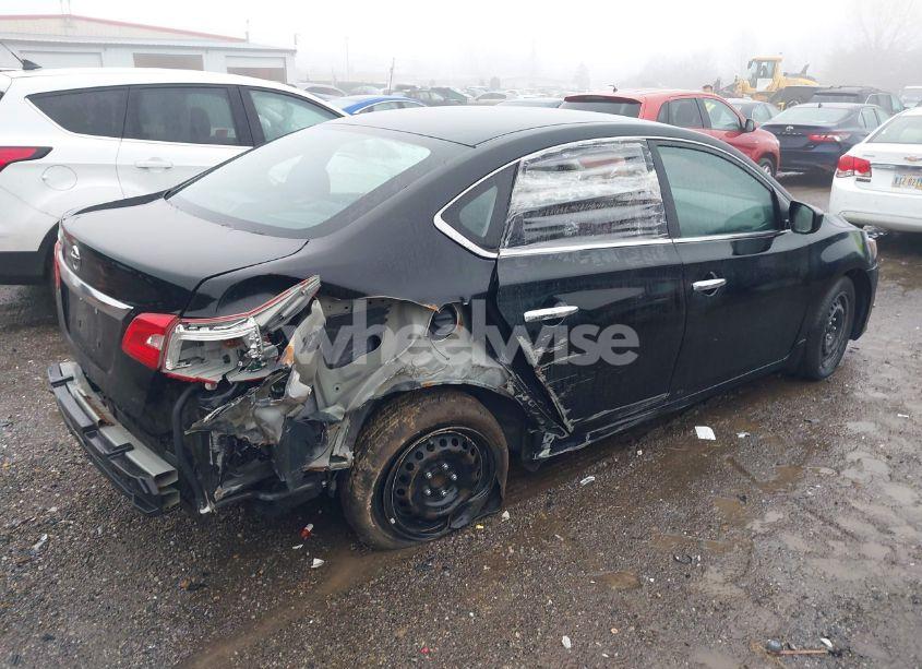 Photo 4 of 2019 Nissan Sentra S (VIN 3N1AB7AP4KY256687)