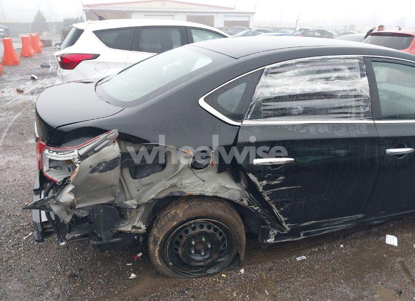 Photo 6 of 2019 Nissan Sentra S (VIN 3N1AB7AP4KY256687)