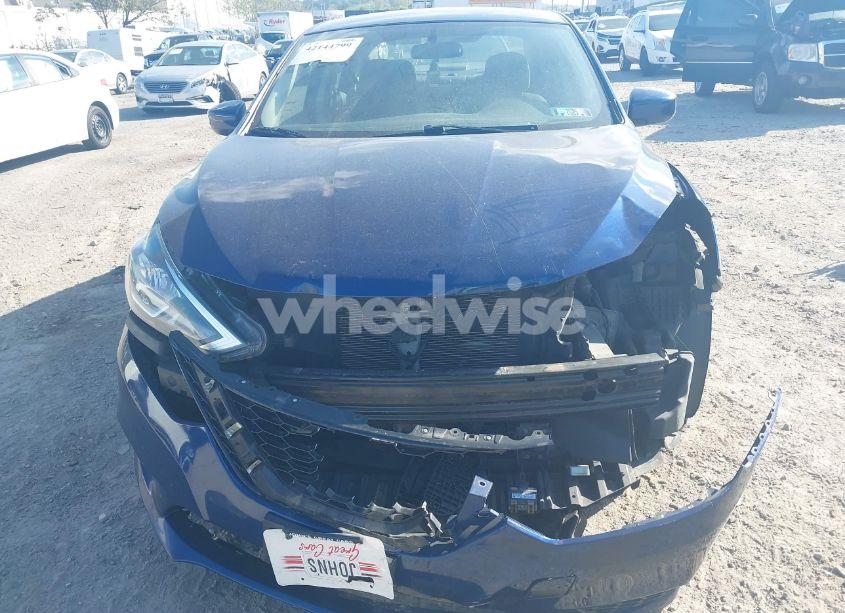 Photo 6 of 2019 Nissan Sentra SV (VIN 3N1AB7AP4KY259699)