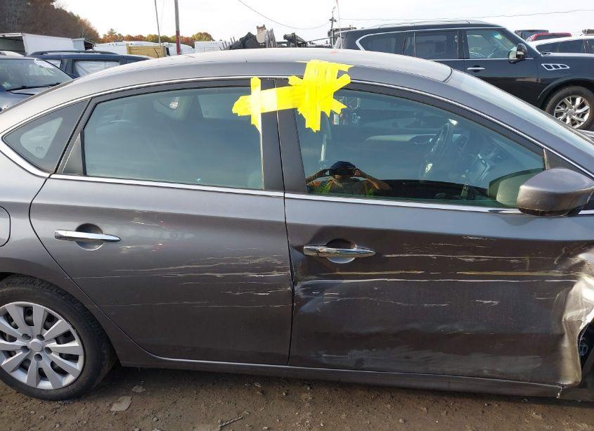 Photo 13 of 2019 Nissan Sentra S (VIN 3N1AB7AP4KY276406)