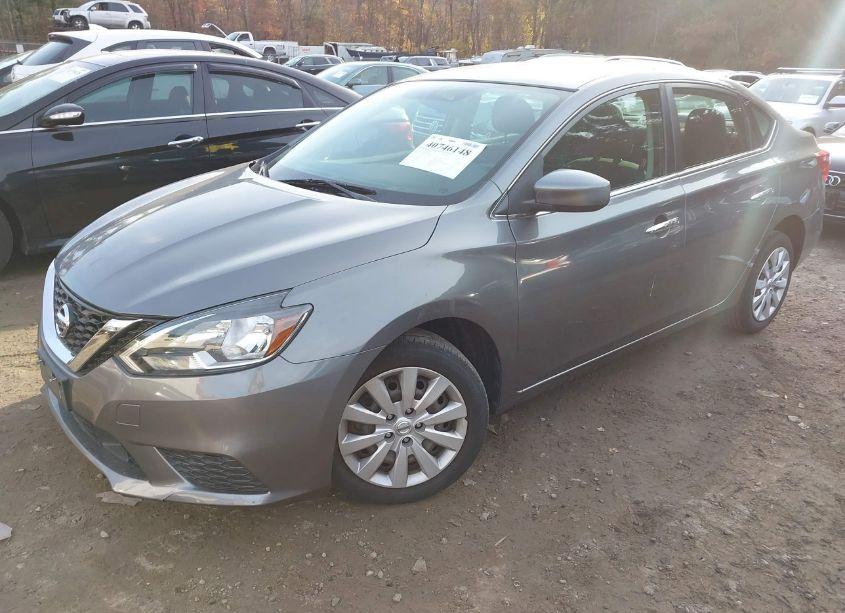 Photo 2 of 2019 Nissan Sentra S (VIN 3N1AB7AP4KY276406)