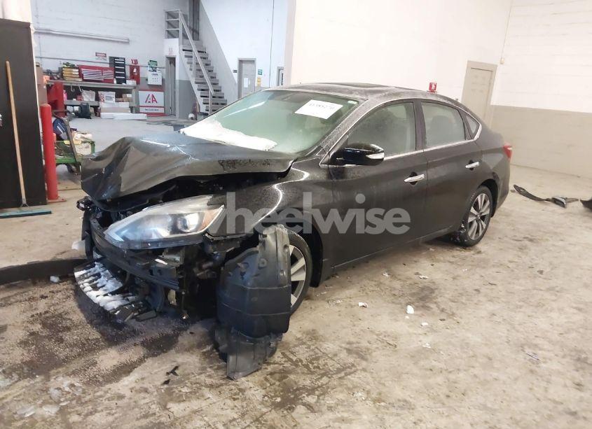 Photo 2 of 2019 Nissan Sentra SL (VIN 3N1AB7AP4KY286160)