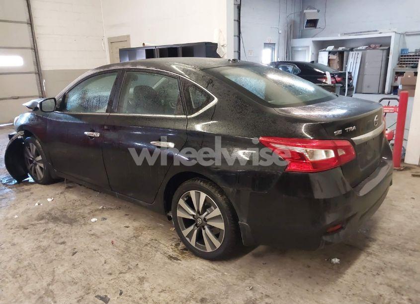 Photo 3 of 2019 Nissan Sentra SL (VIN 3N1AB7AP4KY286160)