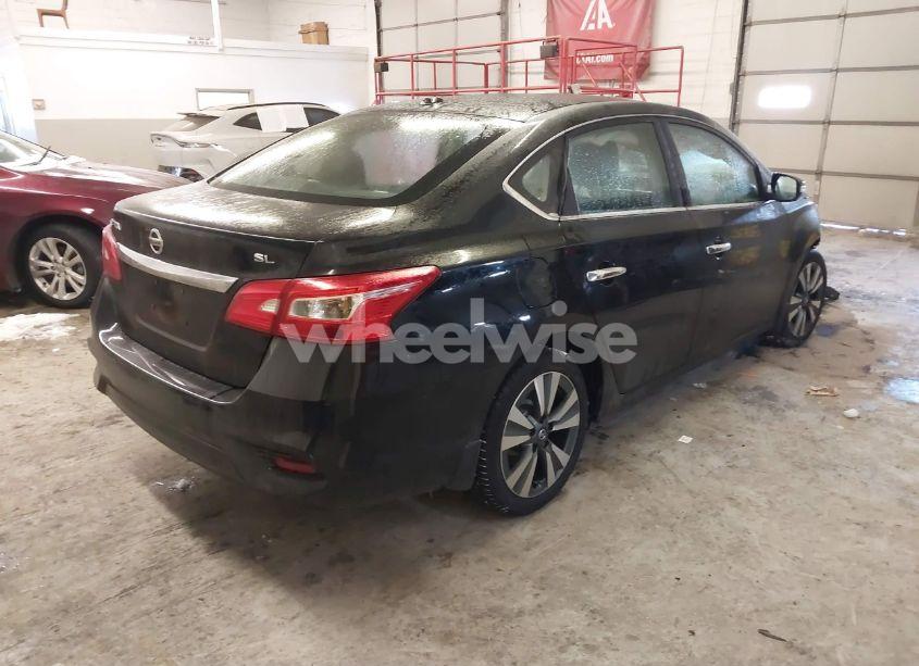 Photo 4 of 2019 Nissan Sentra SL (VIN 3N1AB7AP4KY286160)
