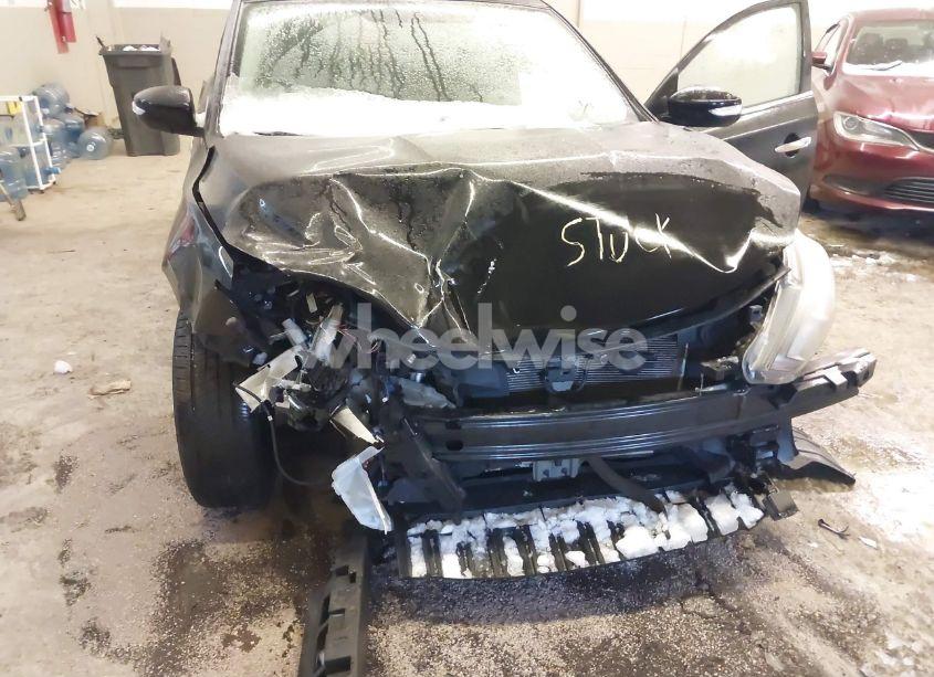 Photo 6 of 2019 Nissan Sentra SL (VIN 3N1AB7AP4KY286160)