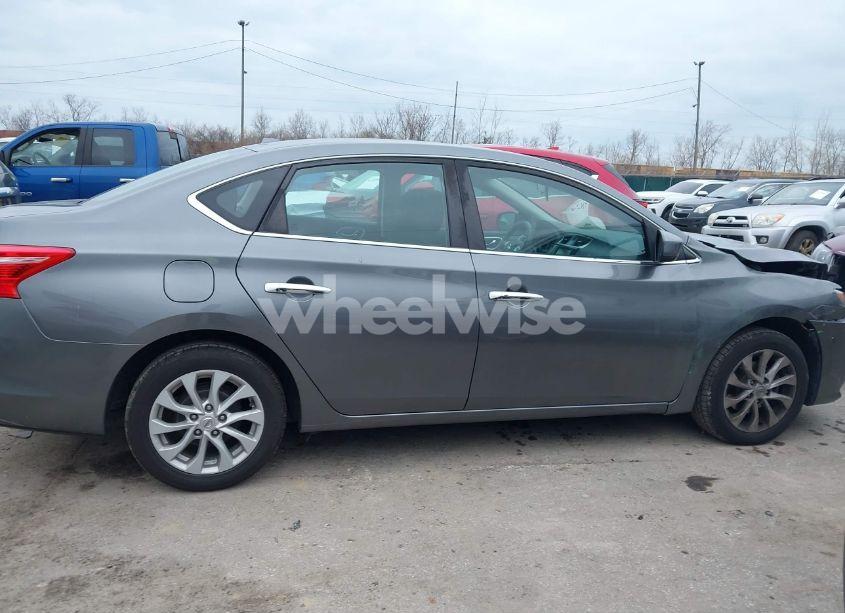 Photo 13 of 2019 Nissan Sentra SV (VIN 3N1AB7AP4KY301210)