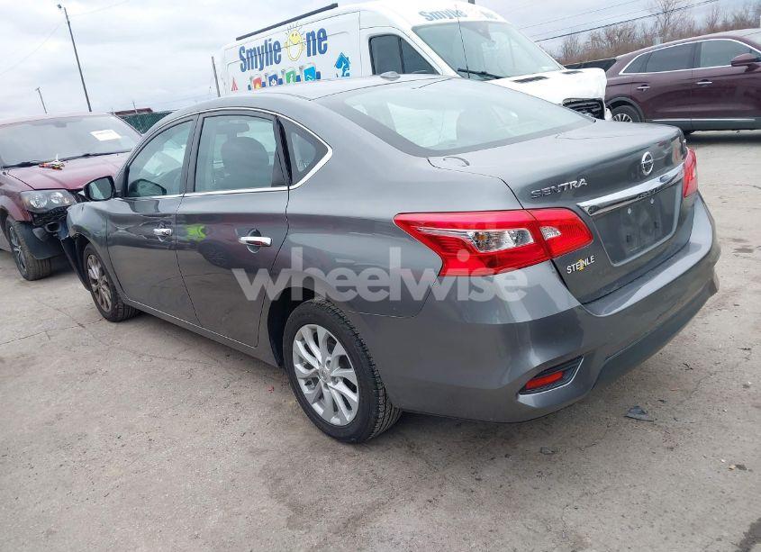 Photo 3 of 2019 Nissan Sentra SV (VIN 3N1AB7AP4KY301210)