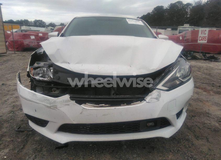 Photo 12 of 2019 Nissan Sentra SV (VIN 3N1AB7AP4KY311509)