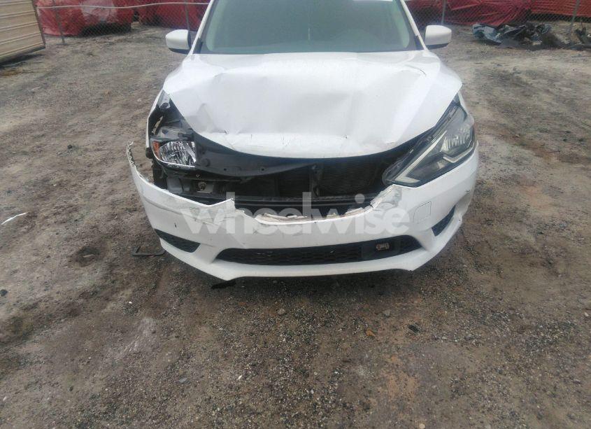 Photo 6 of 2019 Nissan Sentra SV (VIN 3N1AB7AP4KY311509)