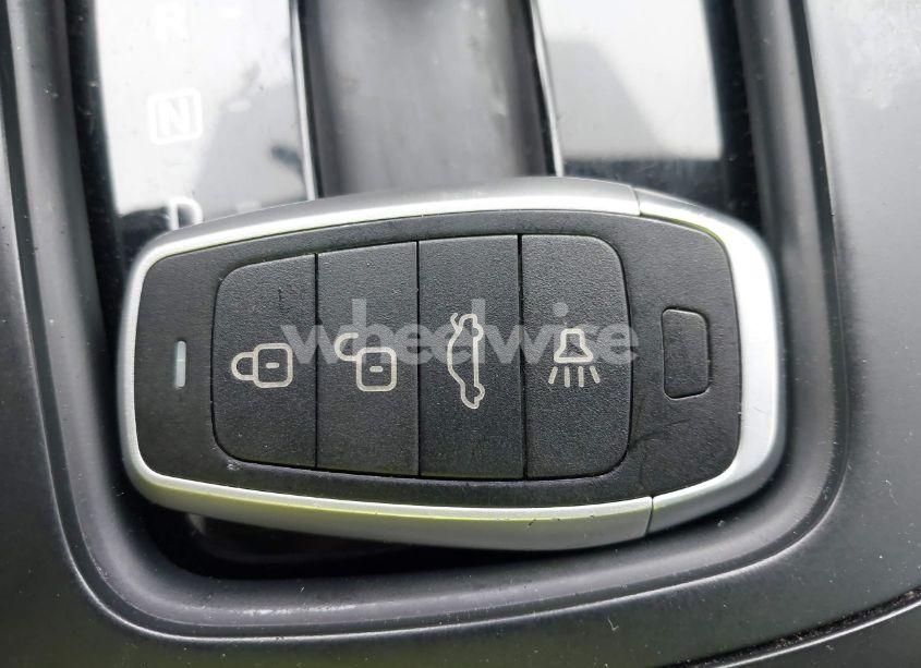 Photo 11 of 2019 Nissan Sentra SV (VIN 3N1AB7AP4KY320890)