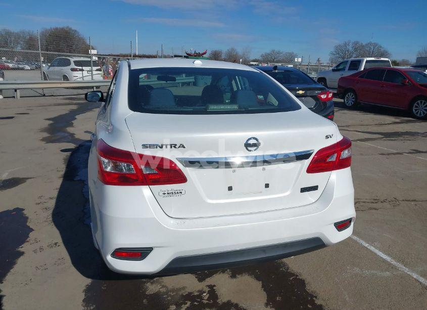Photo 17 of 2019 Nissan Sentra SV (VIN 3N1AB7AP4KY331727)
