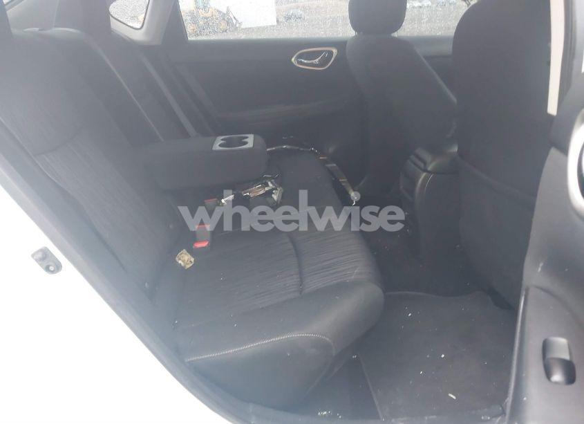 Photo 8 of 2019 Nissan Sentra SV (VIN 3N1AB7AP4KY335535)