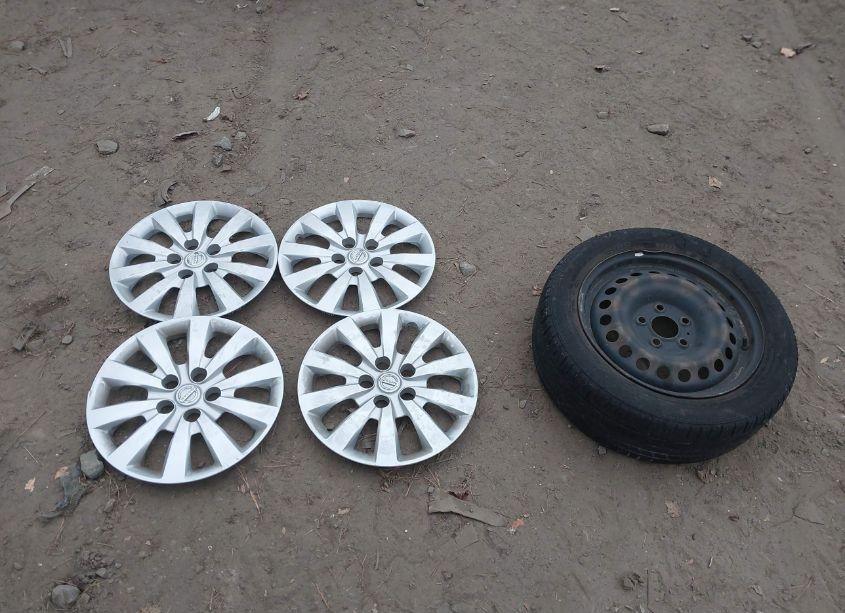 Photo 12 of 2019 Nissan Sentra S (VIN 3N1AB7AP4KY344669)