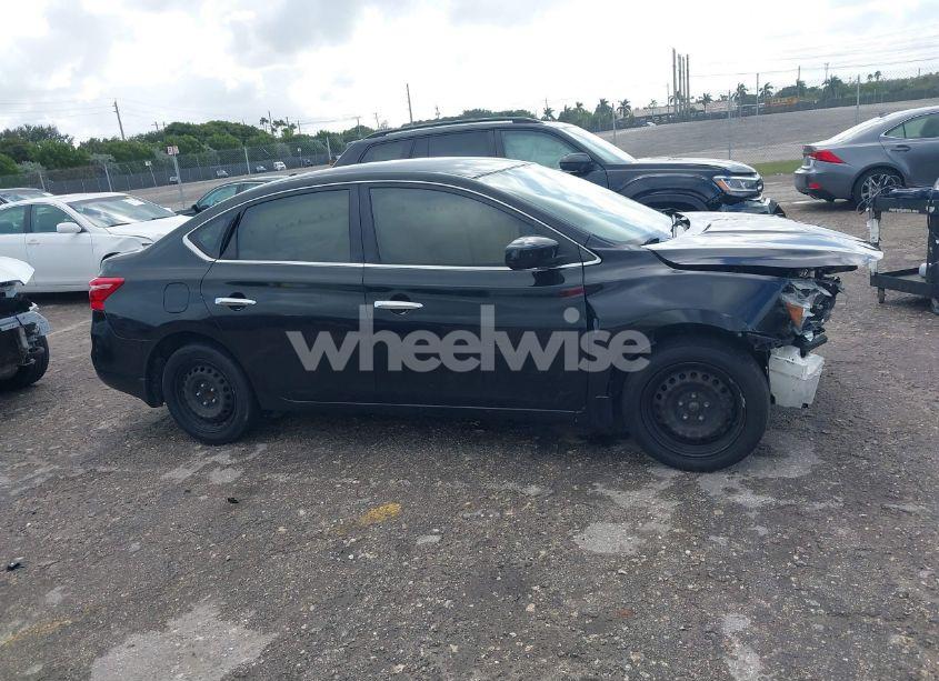 Photo 13 of 2019 Nissan Sentra S (VIN 3N1AB7AP4KY345692)