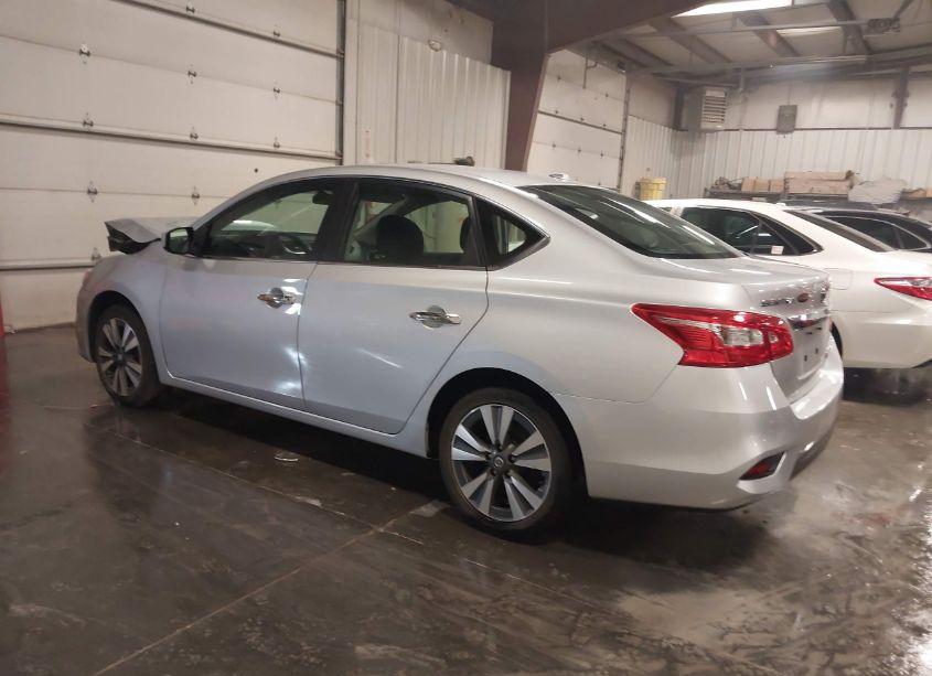 Photo 3 of 2019 Nissan Sentra SV (VIN 3N1AB7AP4KY350942)