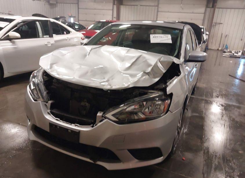 Photo 6 of 2019 Nissan Sentra SV (VIN 3N1AB7AP4KY350942)