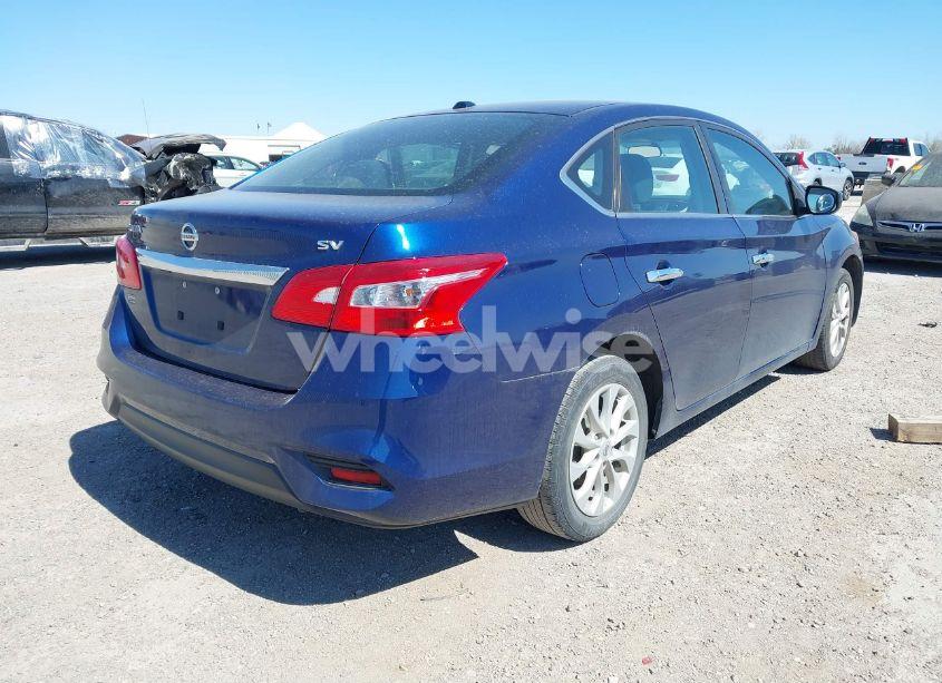 Photo 4 of 2019 Nissan Sentra SV (VIN 3N1AB7AP4KY355168)