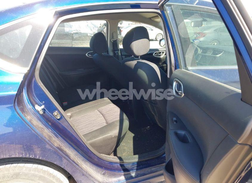 Photo 8 of 2019 Nissan Sentra SV (VIN 3N1AB7AP4KY355168)