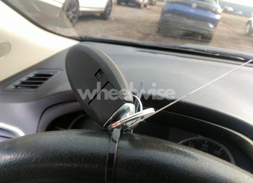 Photo 11 of 2019 Nissan Sentra SR (VIN 3N1AB7AP4KY371550)