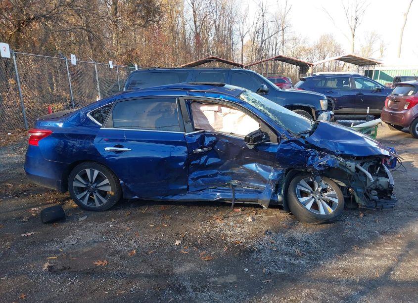 Photo 13 of 2019 Nissan Sentra SV (VIN 3N1AB7AP4KY384556)