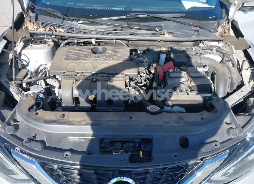 Photo 10 of 2019 Nissan Sentra SV (VIN 3N1AB7AP4KY395430)