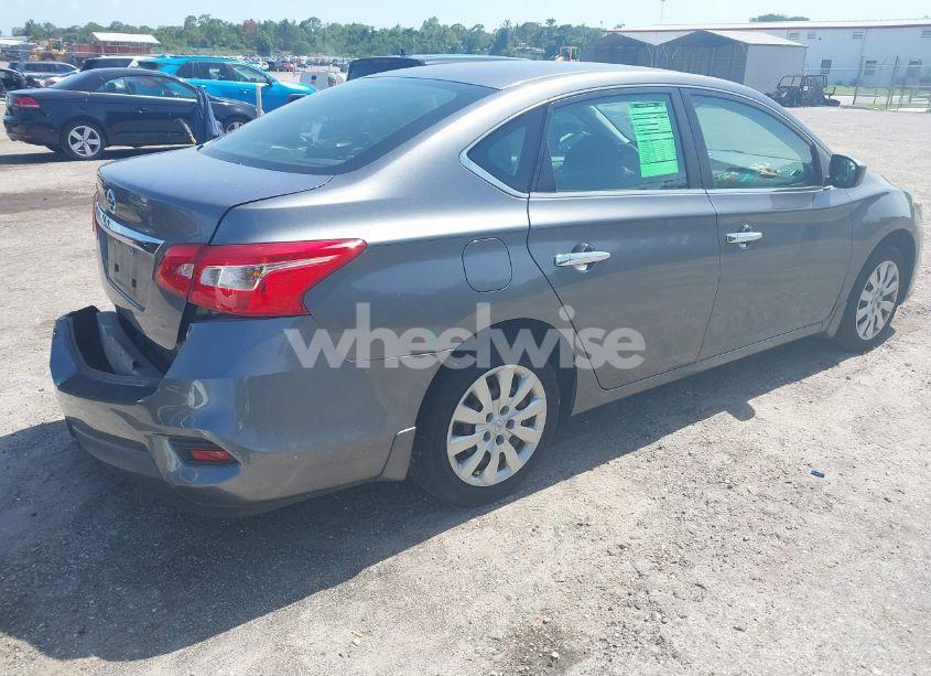Photo 4 of 2019 Nissan Sentra S (VIN 3N1AB7AP4KY398327)