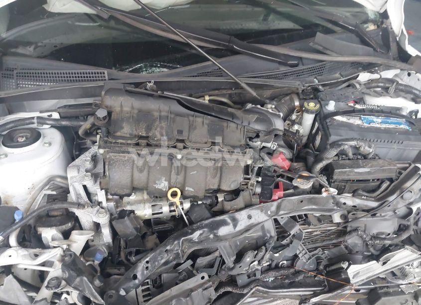 Photo 10 of 2019 Nissan Sentra SV (VIN 3N1AB7AP4KY403512)