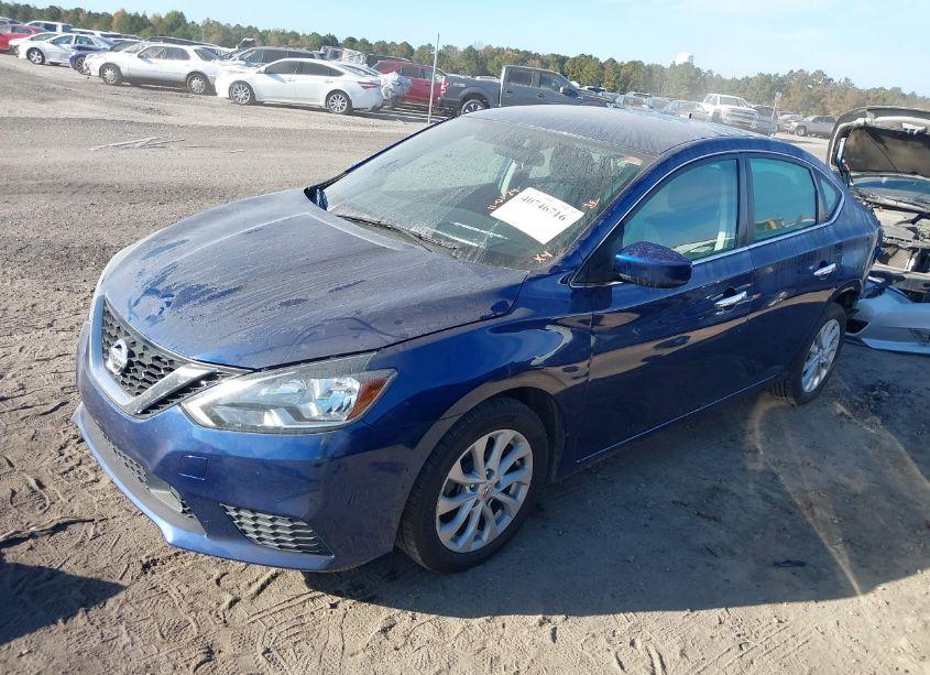 Photo 2 of 2019 Nissan Sentra SV (VIN 3N1AB7AP4KY436297)