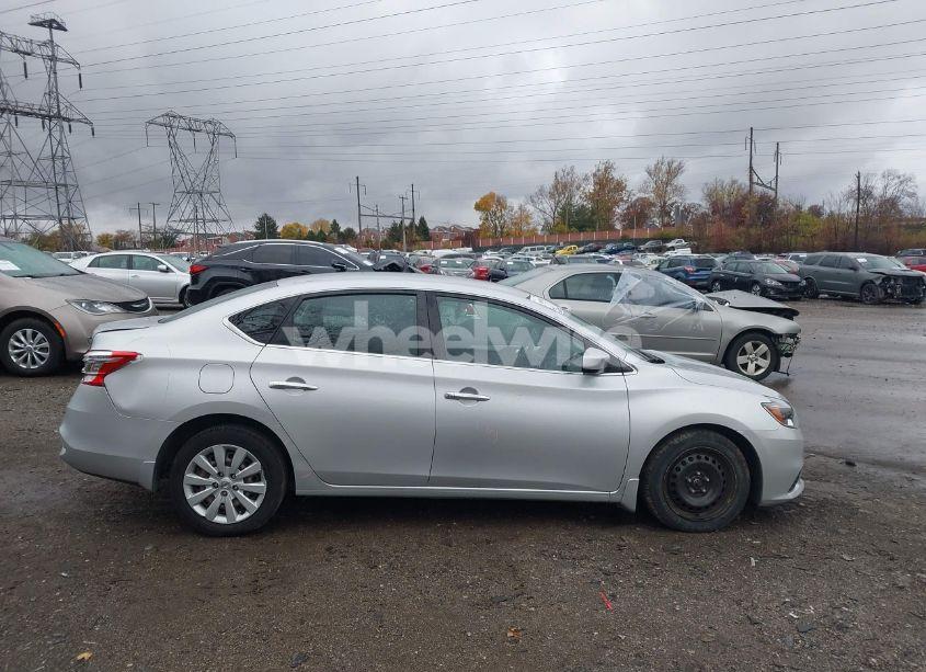 Photo 13 of 2019 Nissan Sentra S (VIN 3N1AB7AP4KY436686)