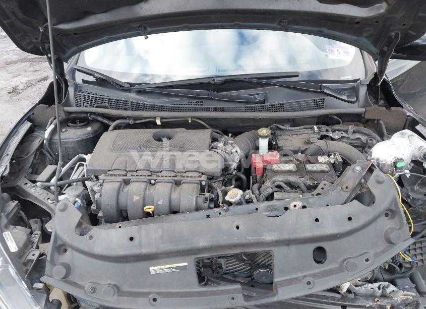 Photo 10 of 2019 Nissan Sentra SV (VIN 3N1AB7AP4KY447056)