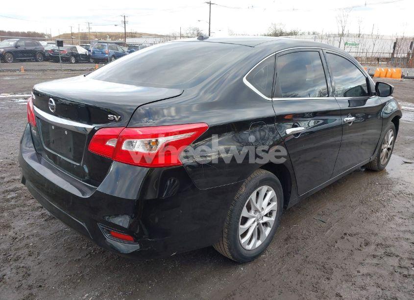 Photo 4 of 2019 Nissan Sentra SV (VIN 3N1AB7AP4KY447056)
