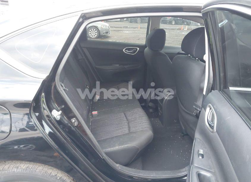 Photo 8 of 2019 Nissan Sentra SV (VIN 3N1AB7AP4KY447056)