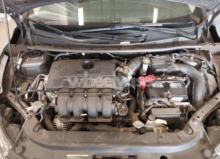 Photo 10 of 2019 Nissan Sentra S (VIN 3N1AB7AP4KY450295)