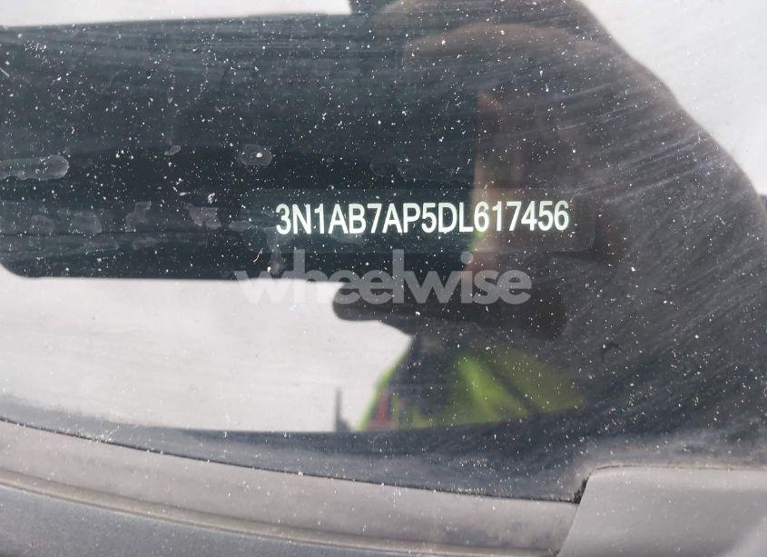 Photo 12 of 2013 Nissan Sentra S (VIN 3N1AB7AP5DL617456)