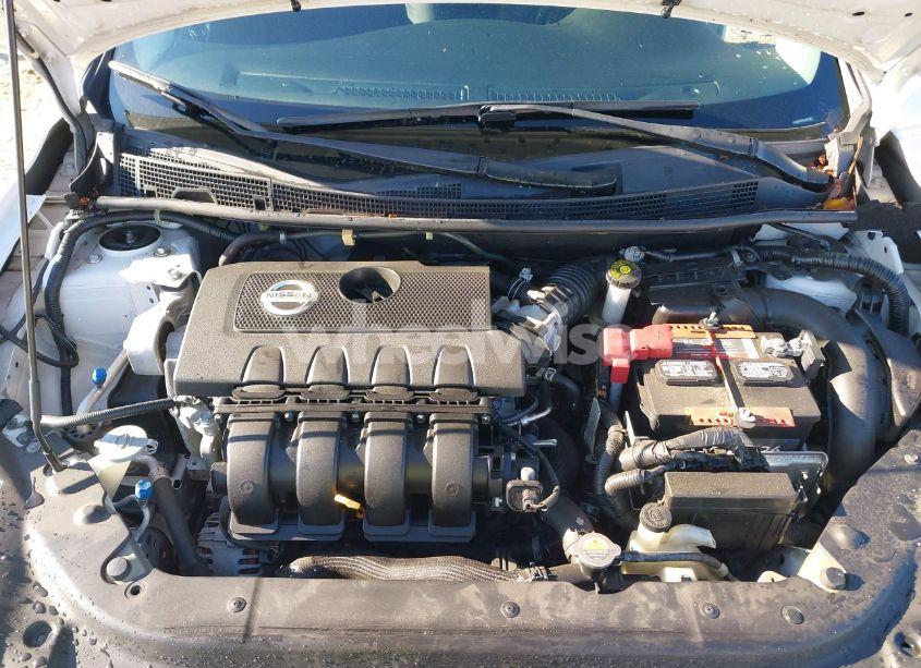 Photo 10 of 2013 Nissan Sentra SR (VIN 3N1AB7AP5DL641367)