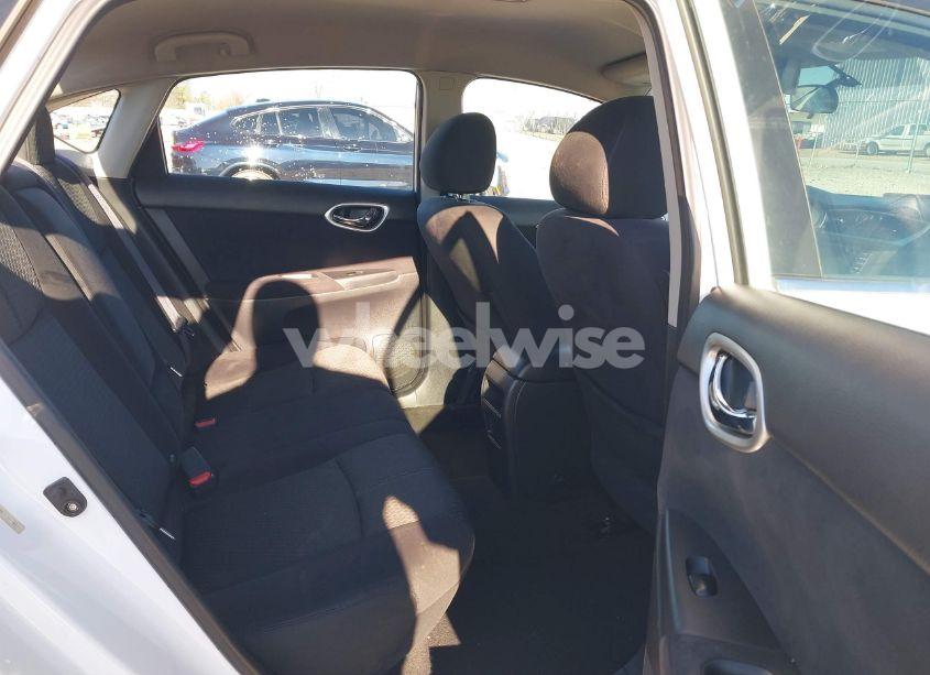 Photo 8 of 2013 Nissan Sentra SR (VIN 3N1AB7AP5DL641367)