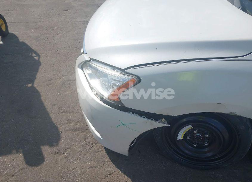 Photo 6 of 2013 Nissan Sentra SL (VIN 3N1AB7AP5DL676636)