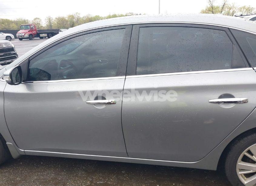 Photo 14 of 2013 Nissan Sentra SL (VIN 3N1AB7AP5DL687071)