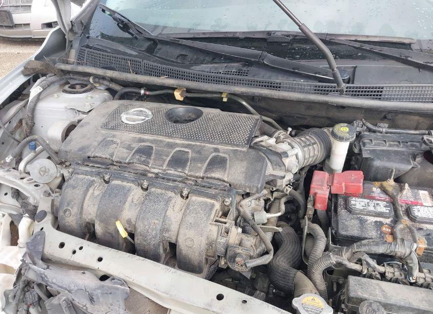 Photo 10 of 2013 Nissan Sentra SR (VIN 3N1AB7AP5DL714186)