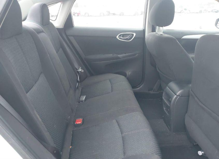 Photo 8 of 2013 Nissan Sentra SR (VIN 3N1AB7AP5DL714186)