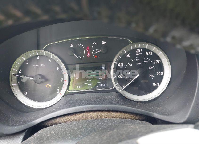 Photo 7 of 2013 Nissan Sentra SR (VIN 3N1AB7AP5DL731442)