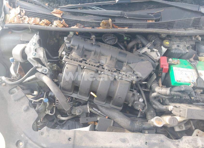 Photo 10 of 2013 Nissan Sentra SR (VIN 3N1AB7AP5DL765509)