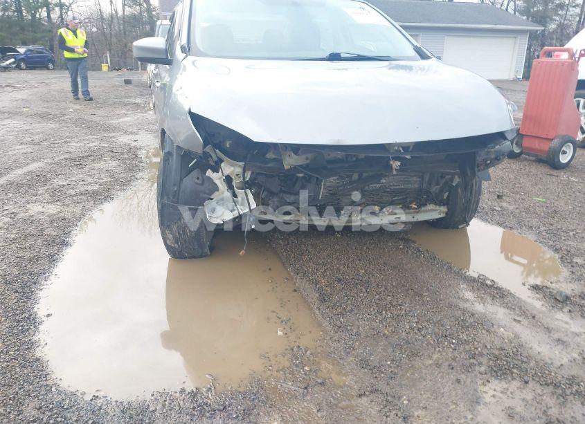 Photo 18 of 2013 Nissan Sentra SR (VIN 3N1AB7AP5DL765509)