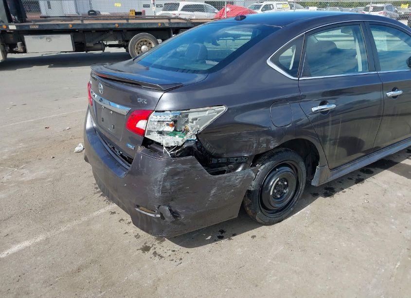 Photo 6 of 2013 Nissan Sentra SR (VIN 3N1AB7AP5DL785761)